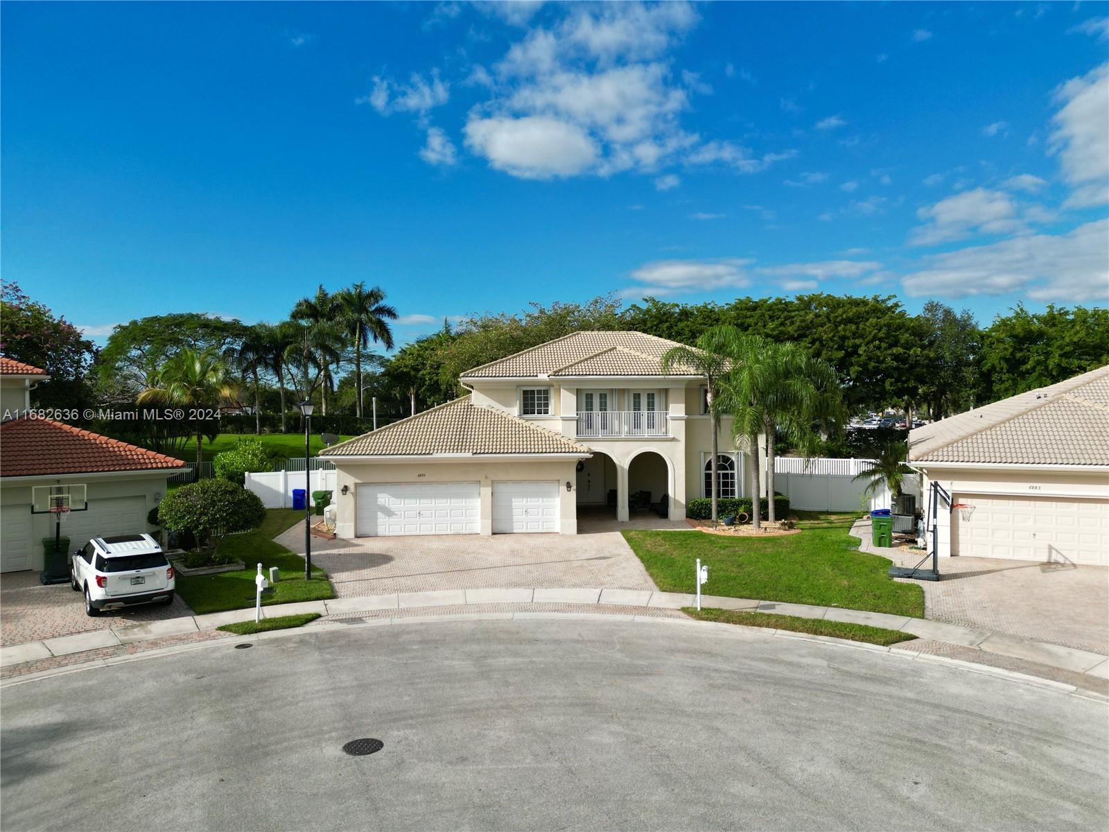 6893 SW 194th Ave, Pembroke Pines, Florida image 1