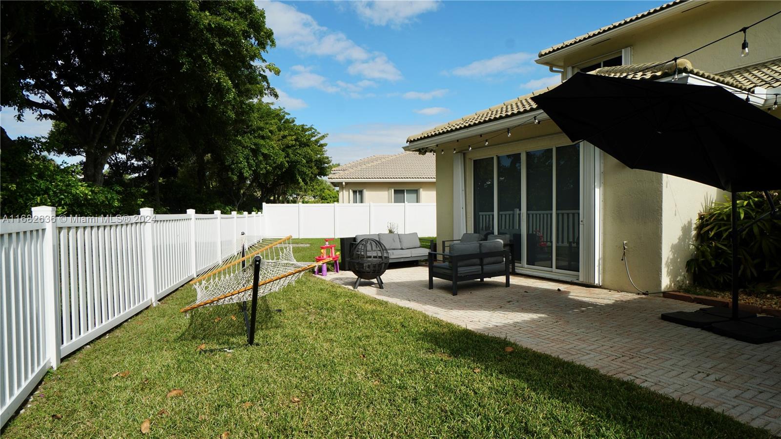 6893 SW 194th Ave, Pembroke Pines, Florida image 49