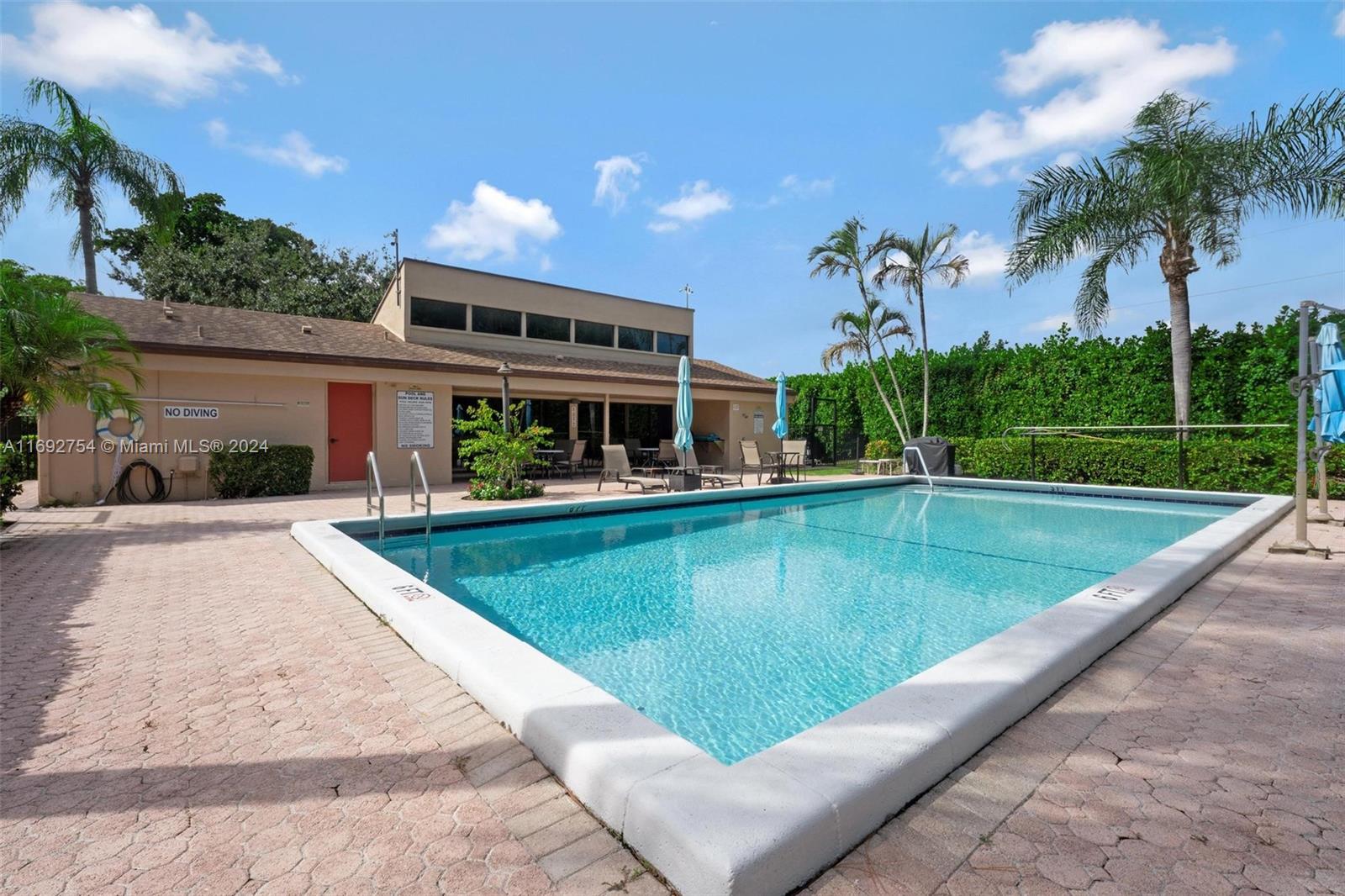 6444 Pumpkin Seed Cir #111, Boca Raton, Florida image 32