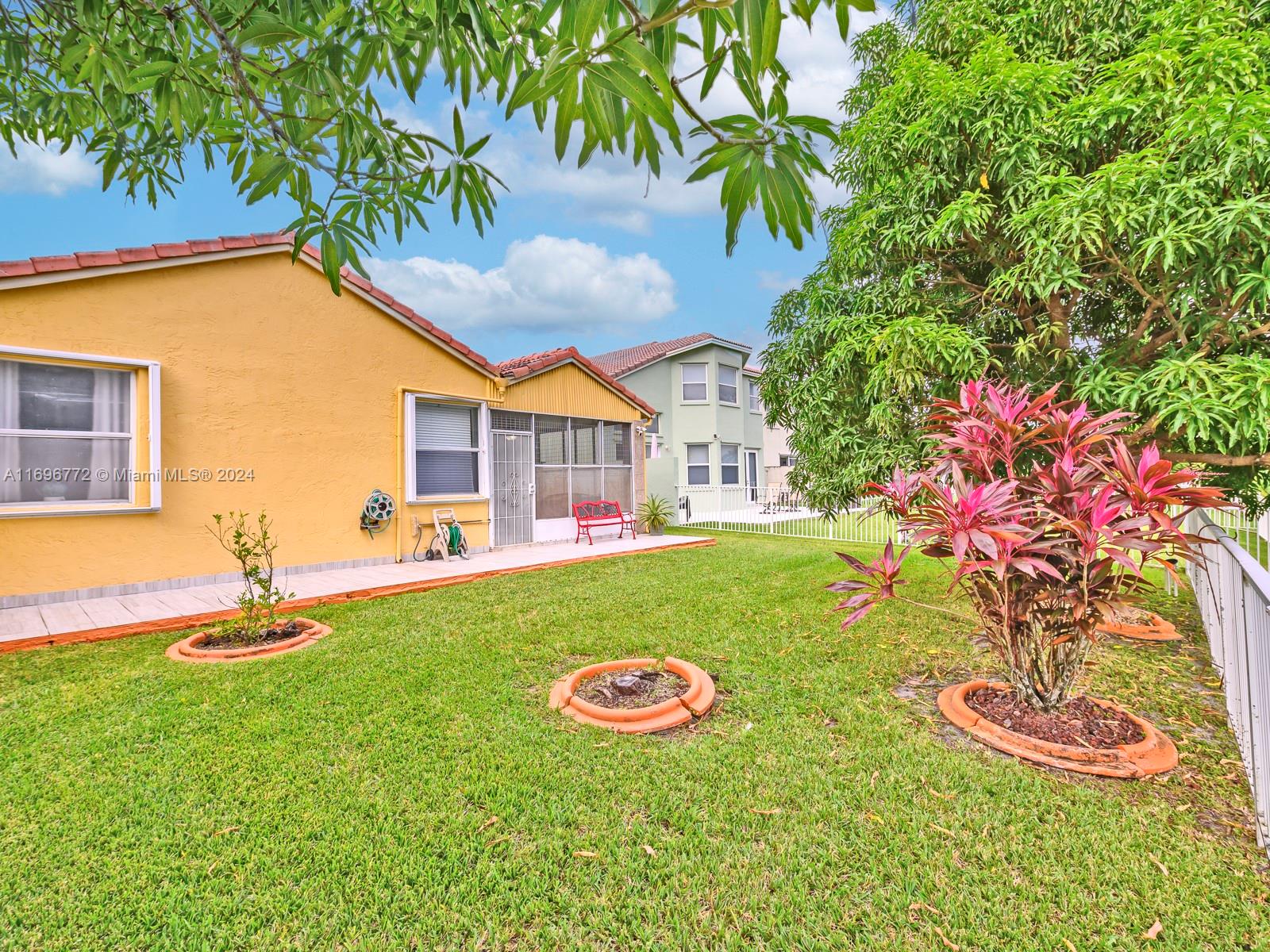 15120 NW 6th Ct, Pembroke Pines, Florida image 34