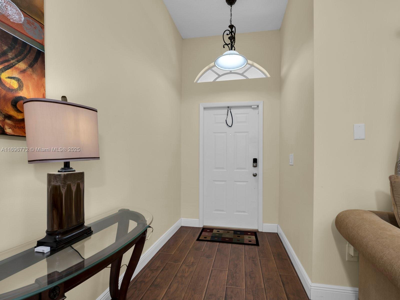 Listing Photo 8