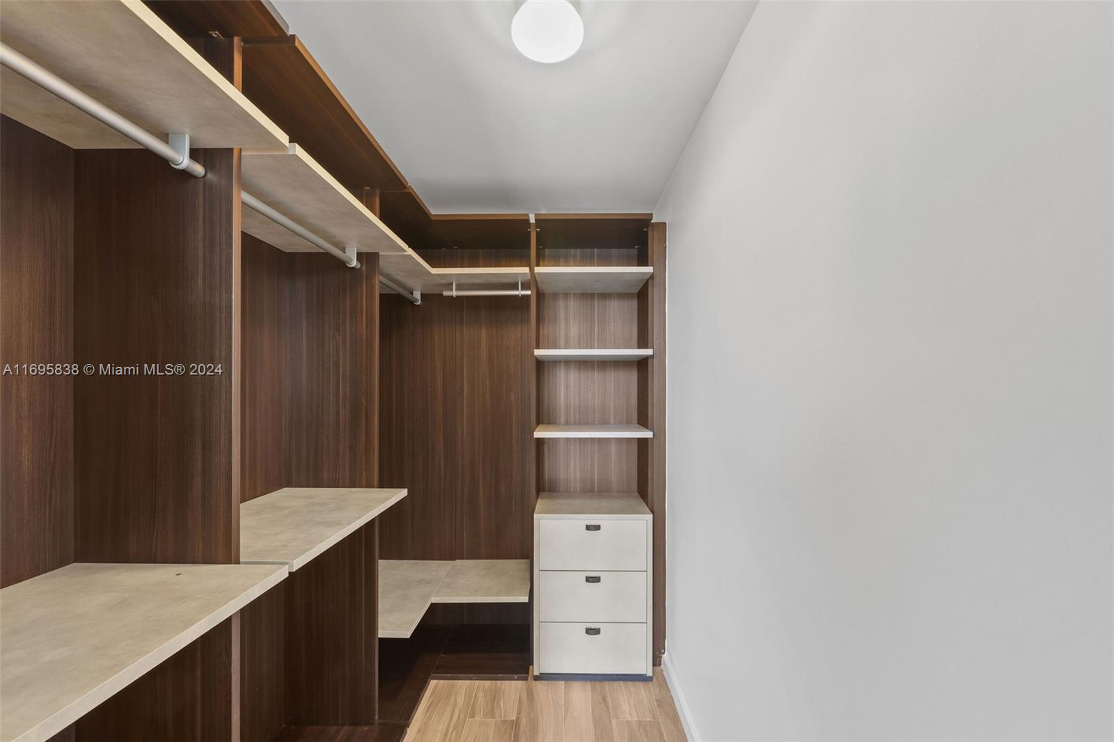 801 S Miami Ave #4002, Miami FL 33130