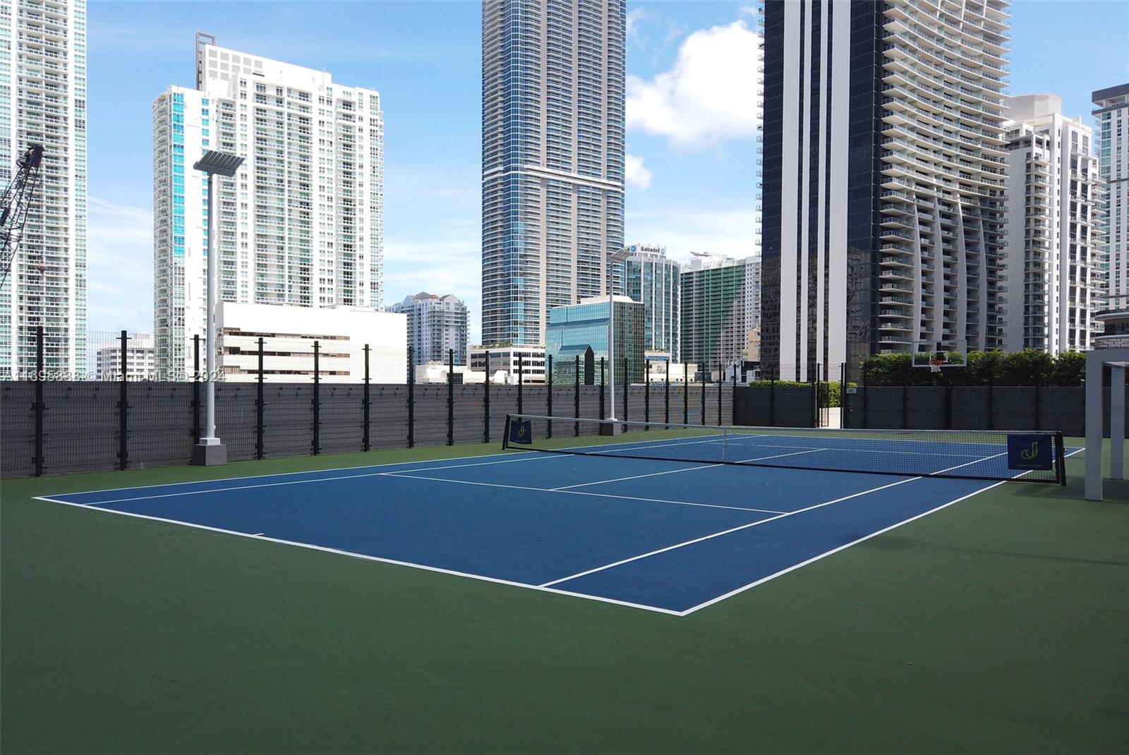 801 S Miami Ave #4002, Miami FL 33130