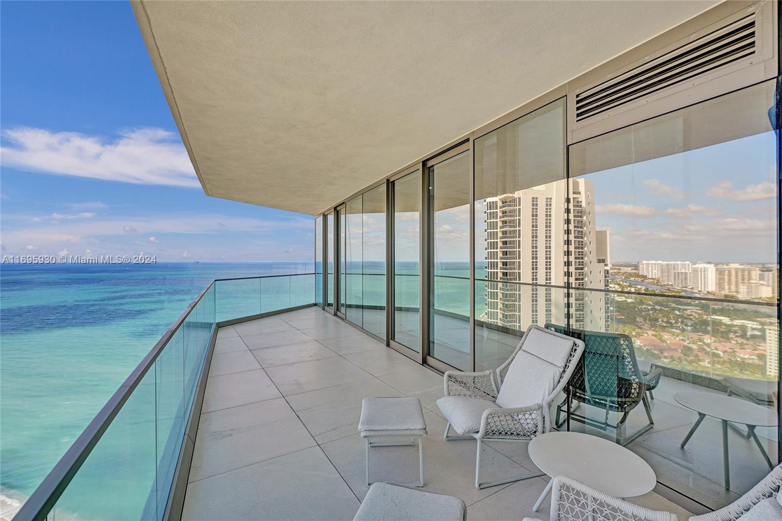 18975 Collins Ave #3000, Sunny Isles Beach, Florida image 22