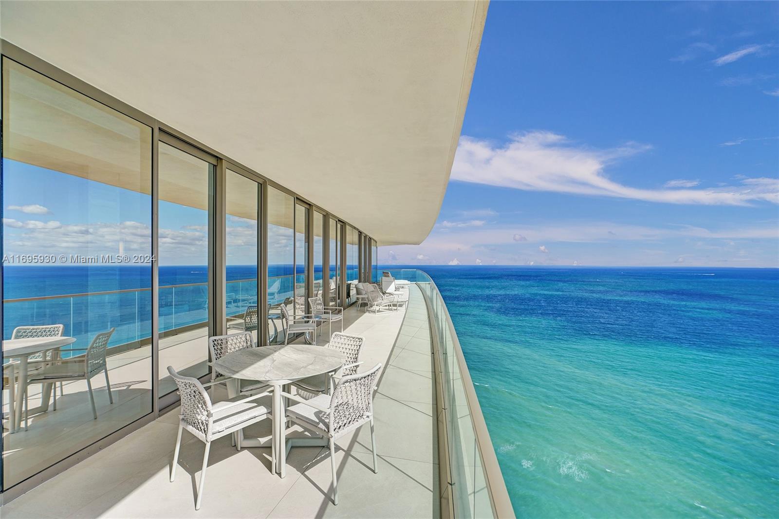 18975 Collins Ave #3000, Sunny Isles Beach, Florida image 37