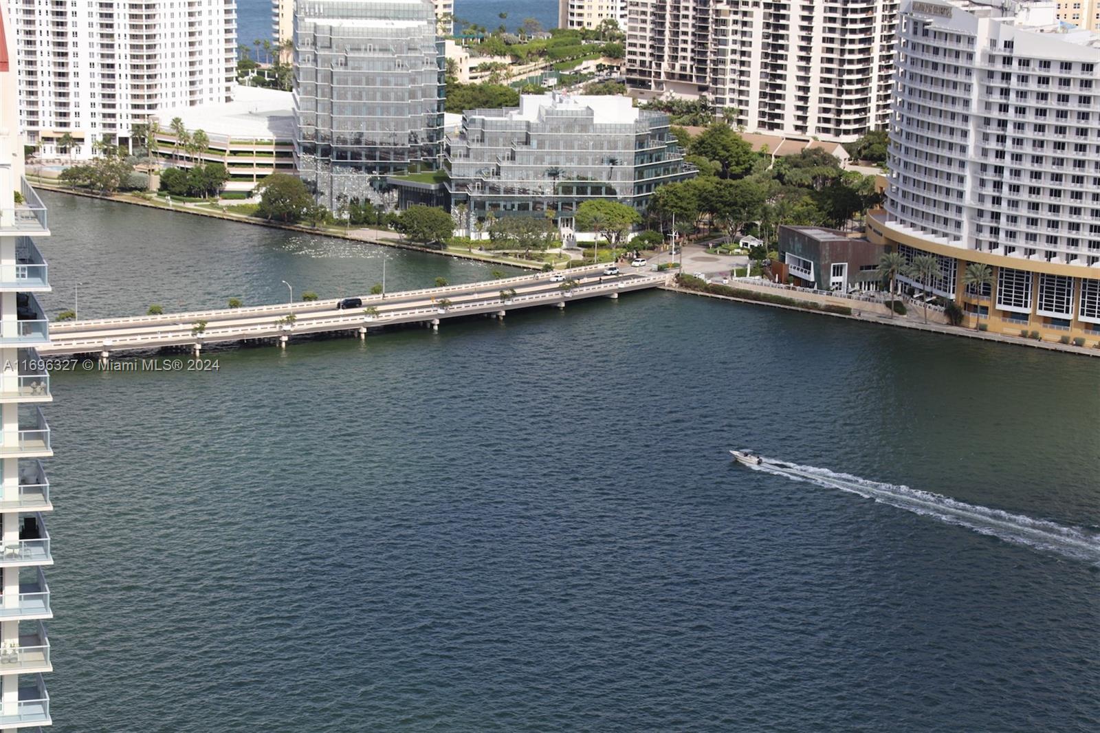 1331 Brickell Bay Dr #4001, Miami, Florida image 39