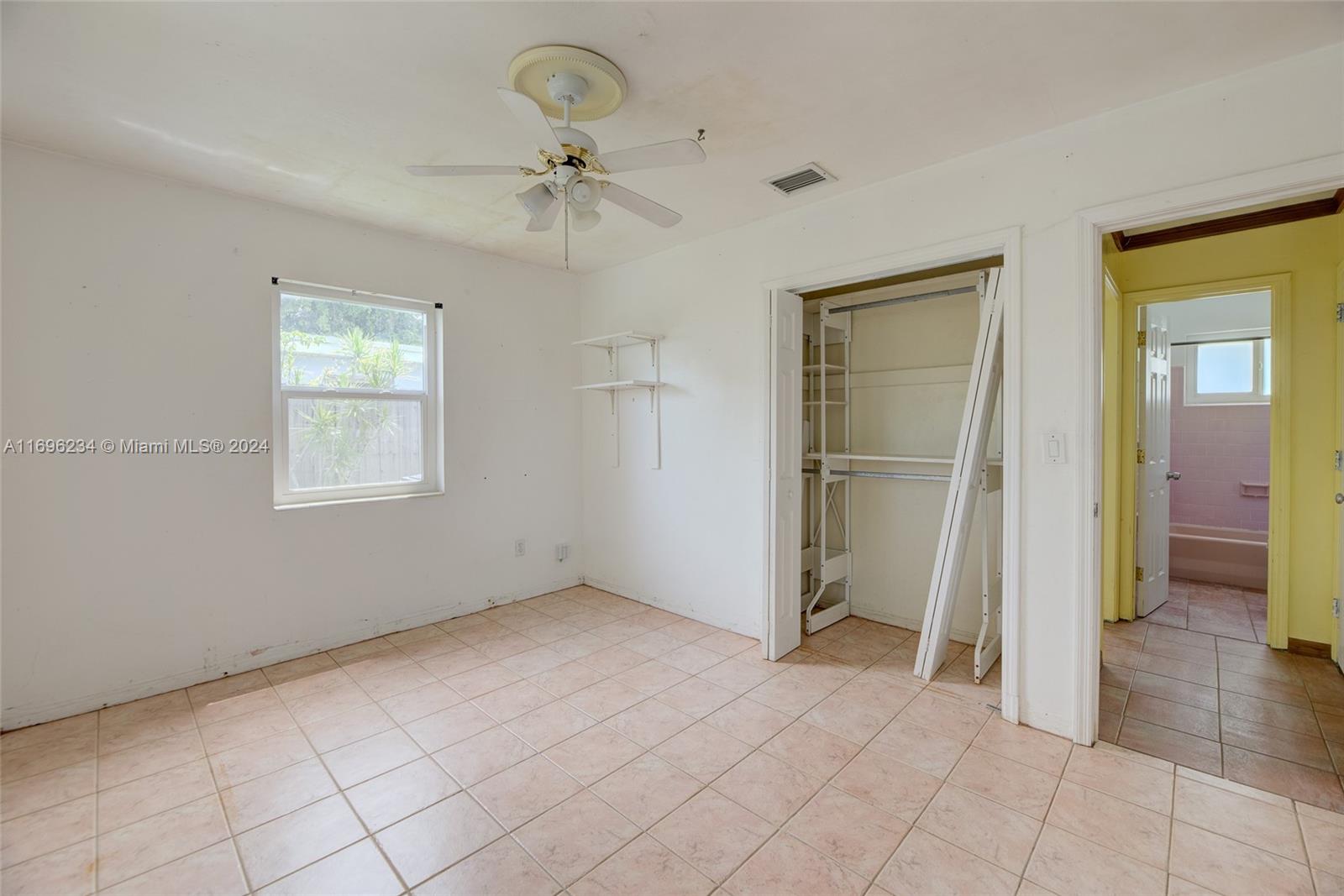 617 SW 4th Ct, Hallandale Beach, Florida image 19