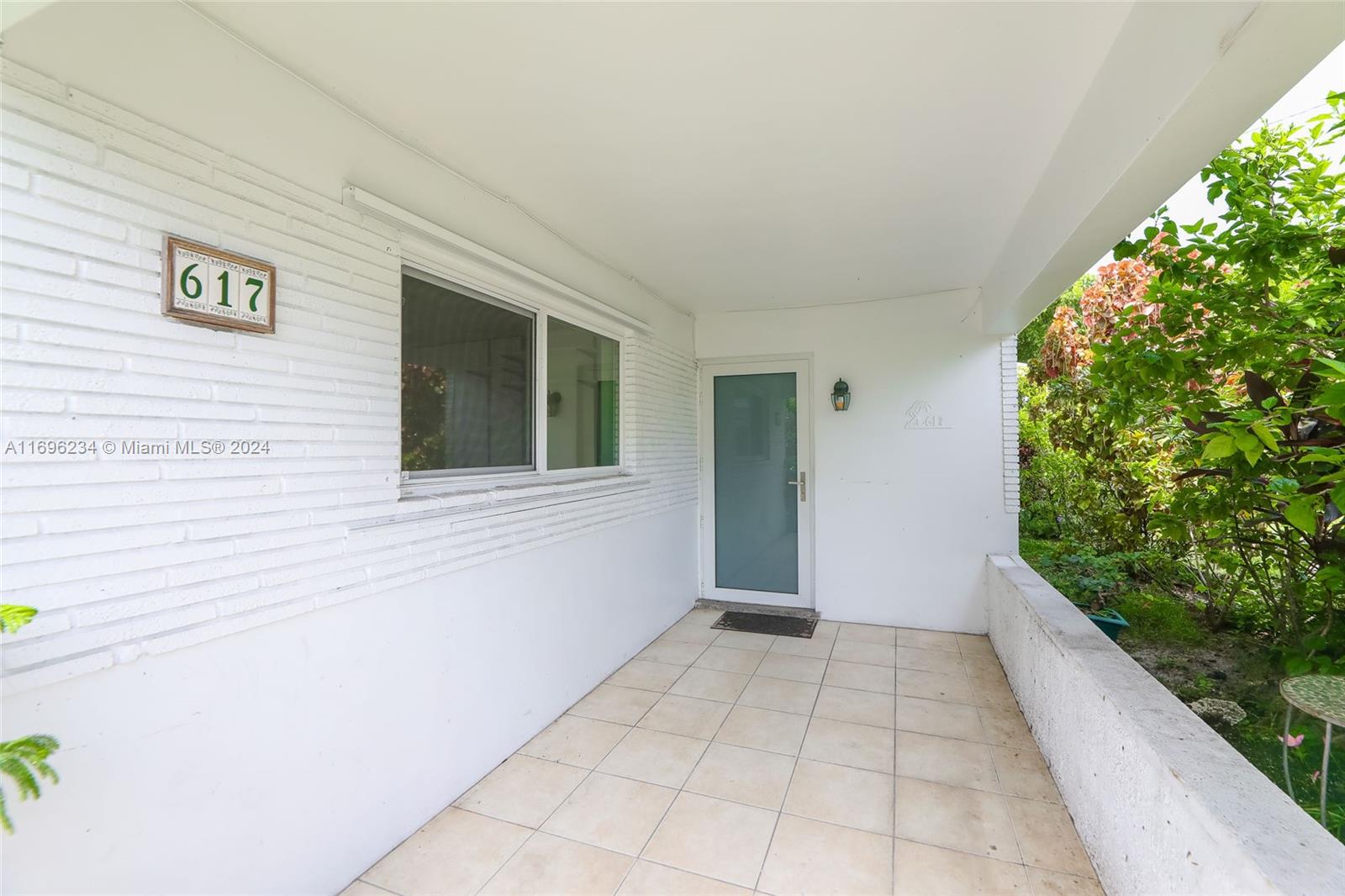 617 SW 4th Ct, Hallandale Beach, Florida image 3