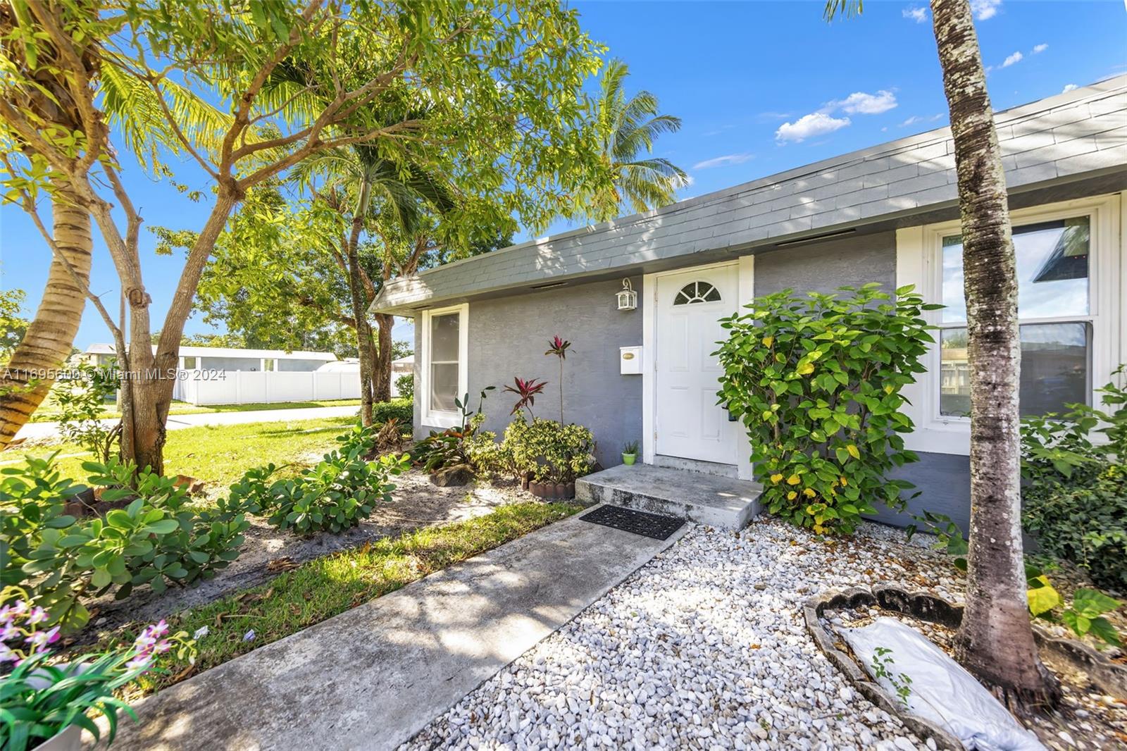 7821 NW 68th Ave, Tamarac, Florida image 4