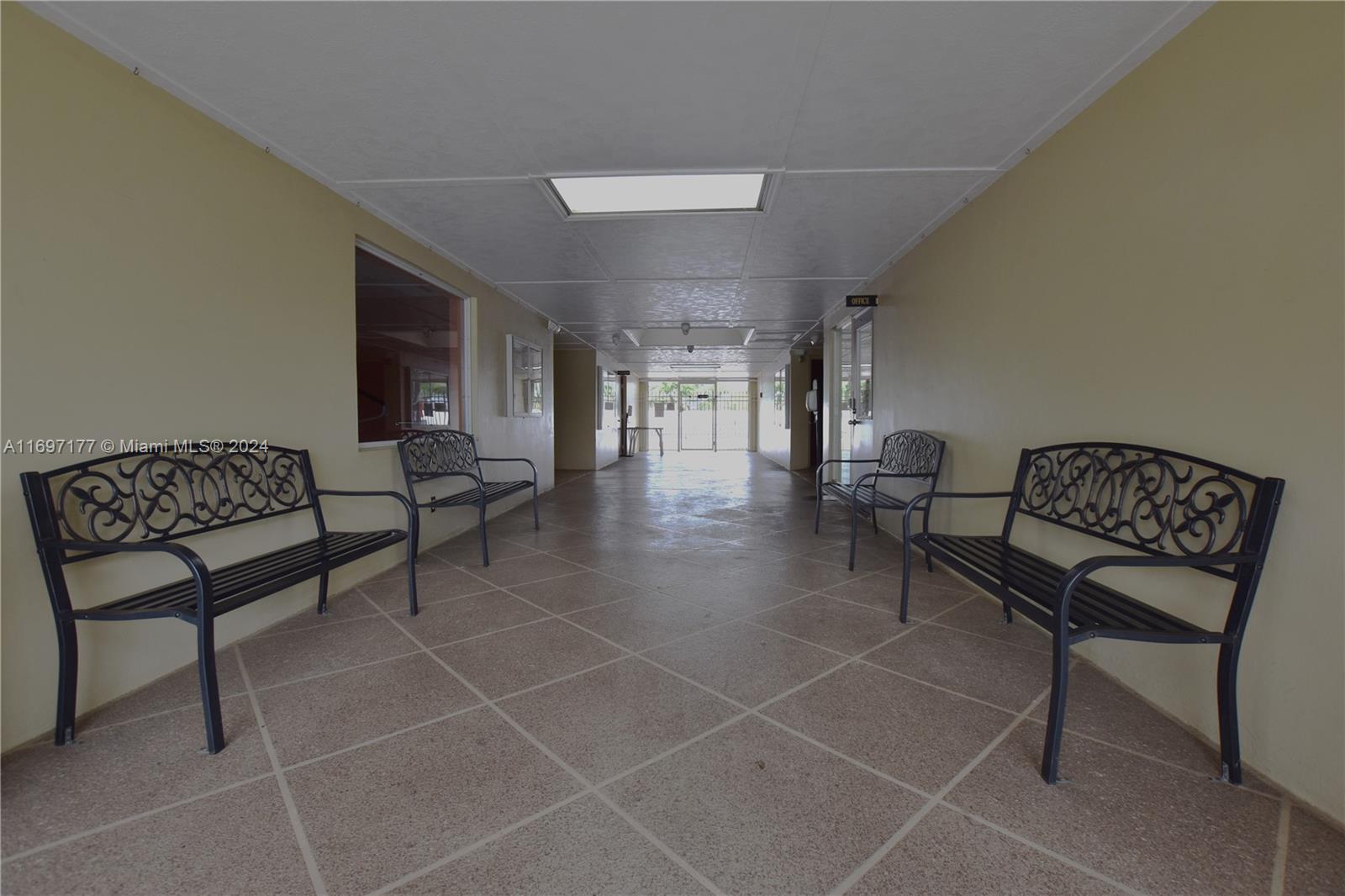 2823 W Crosley Drive #G, West Palm Beach, Florida image 39