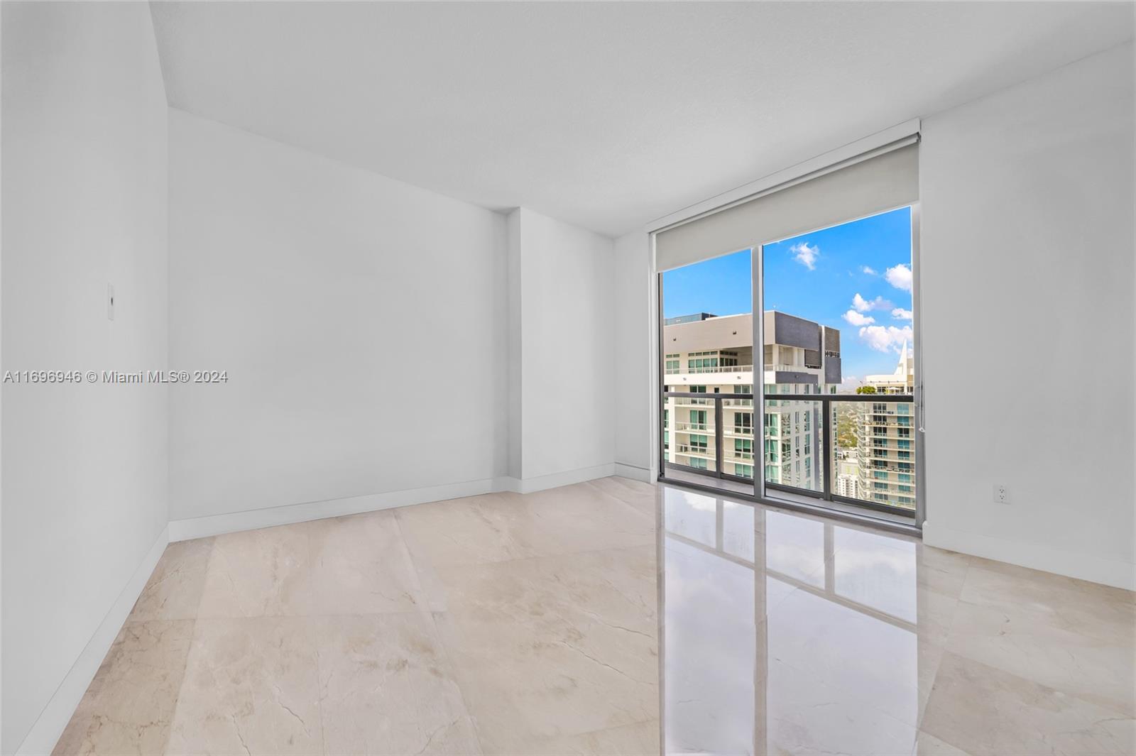 1060 Brickell Ave #4307, Miami, Florida image 3