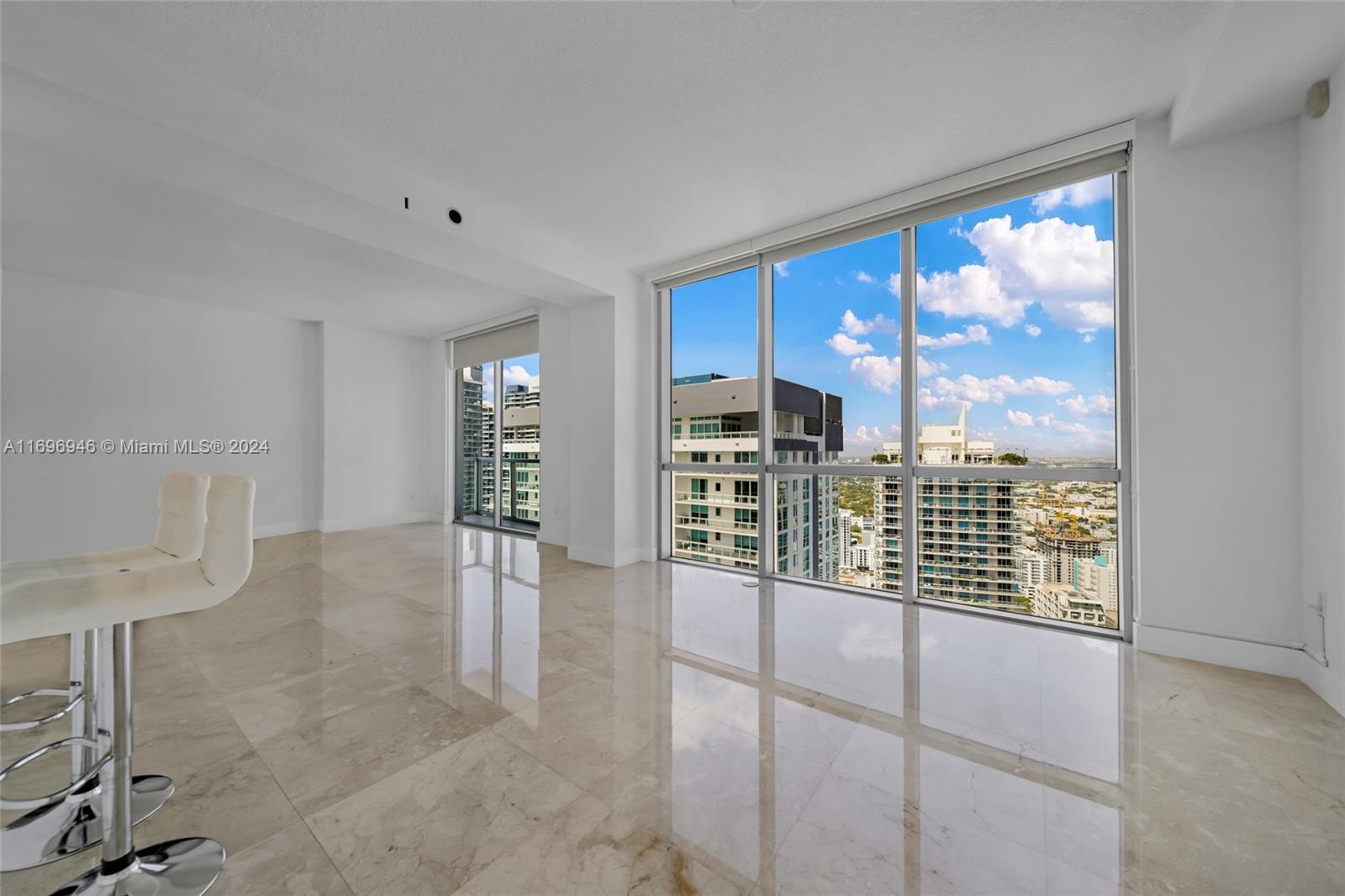 1060 Brickell Ave #4307, Miami, Florida image 38