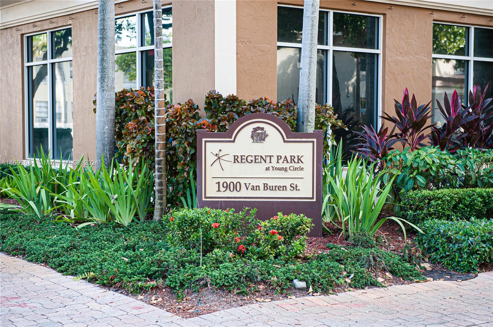 1900 Van Buren St #203B, Hollywood, Florida image 29