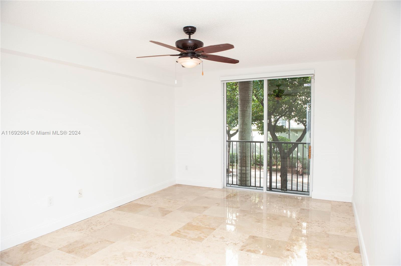 1900 Van Buren St #203B, Hollywood, Florida image 7