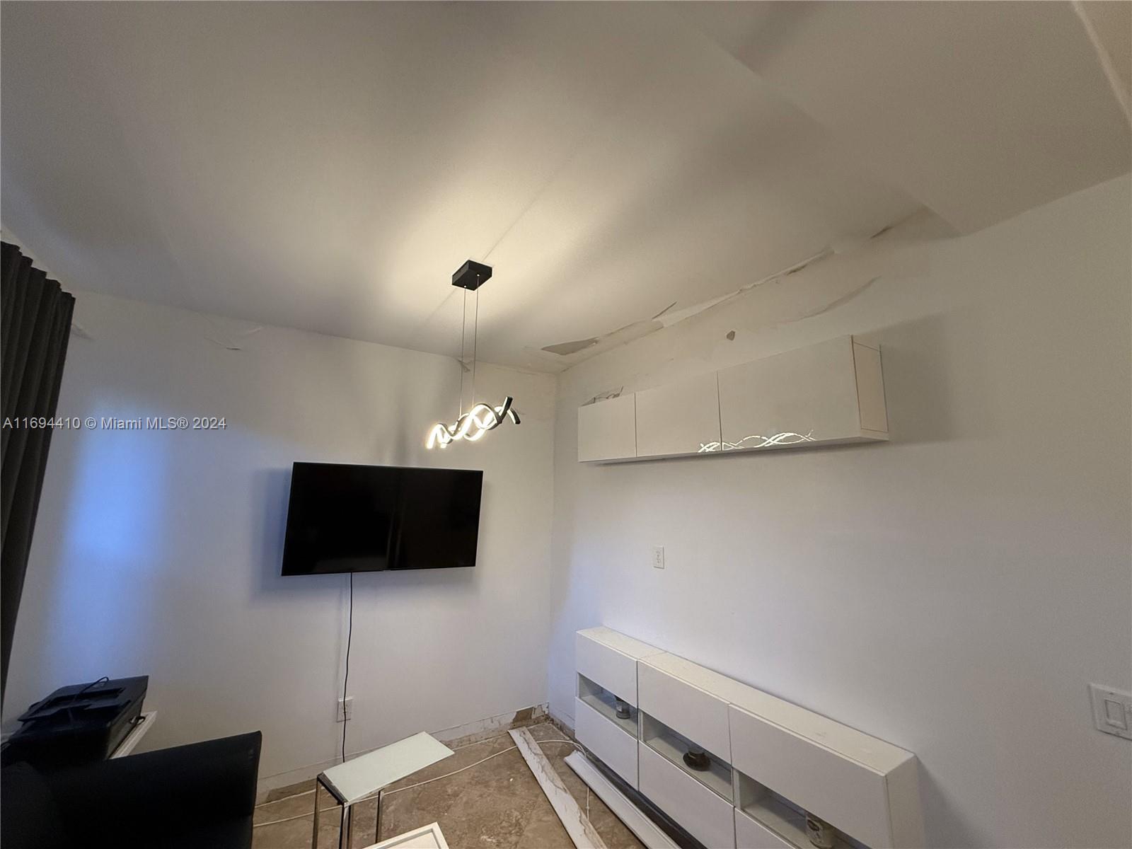 1342 Drexel Av #203, Miami Beach, Florida image 33