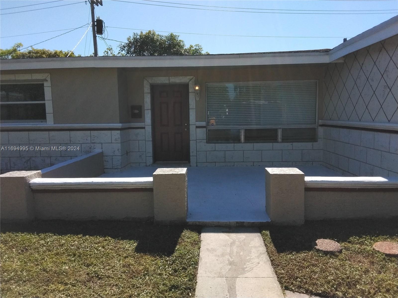 3572 NW 35th St, Lauderdale Lakes, Florida image 11