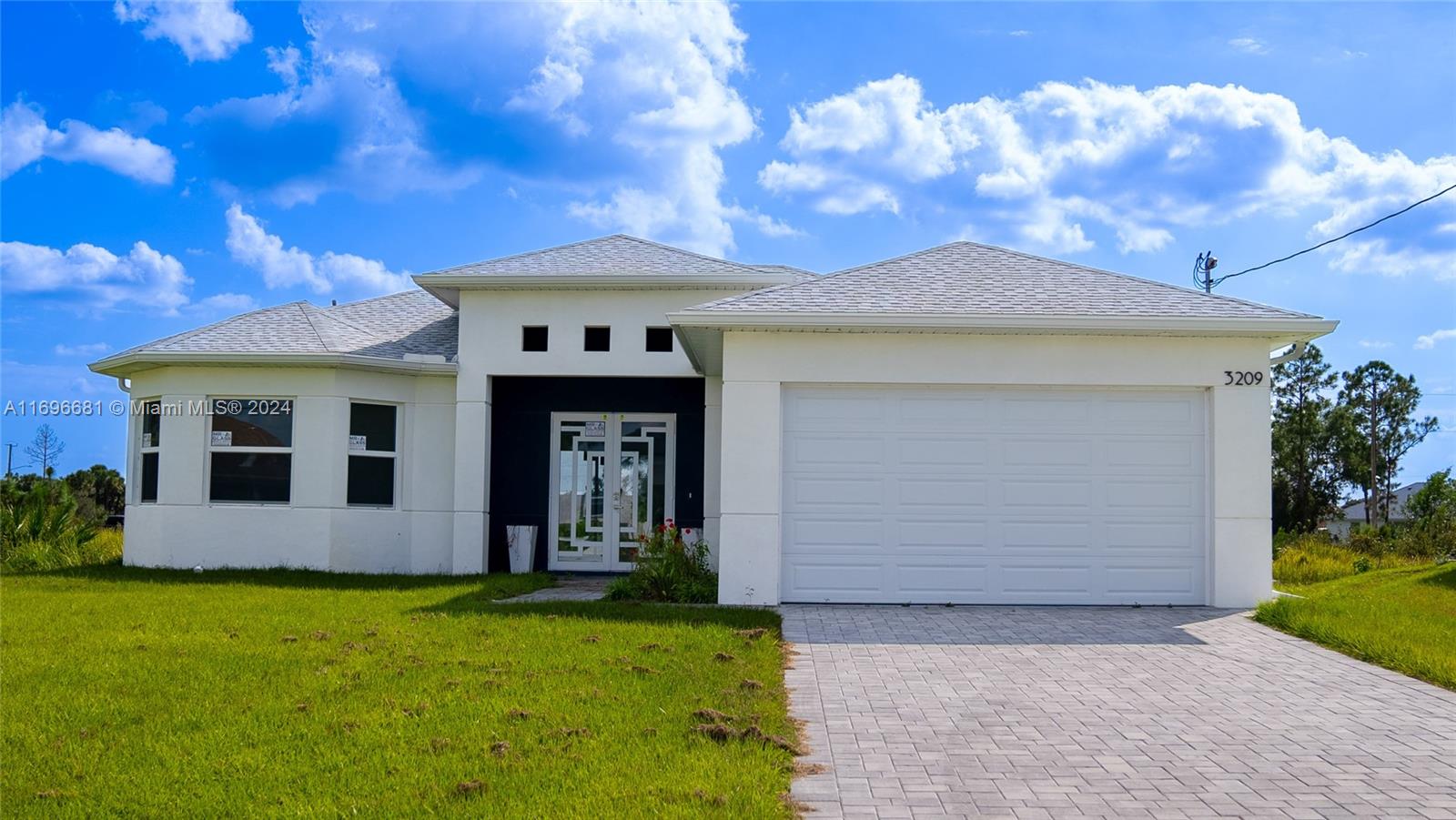 3209 29th, Lehigh Acres, Florida image 2