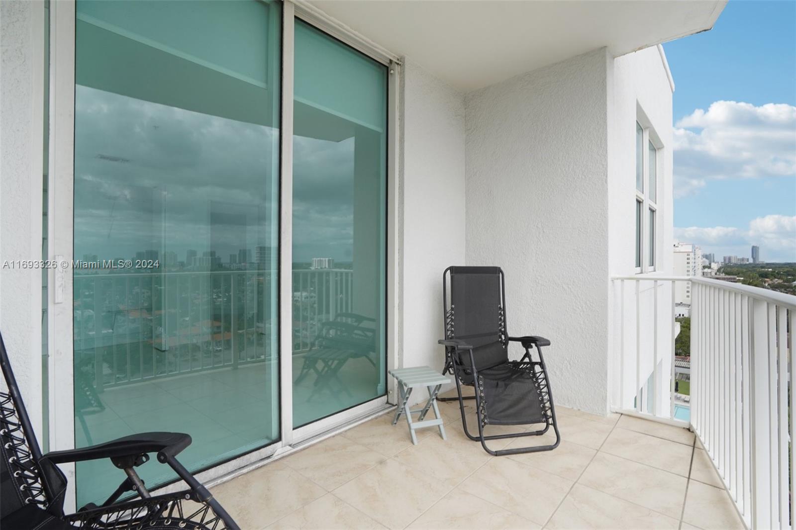 3180 SW 22nd Ter #1201, Miami, Florida image 23