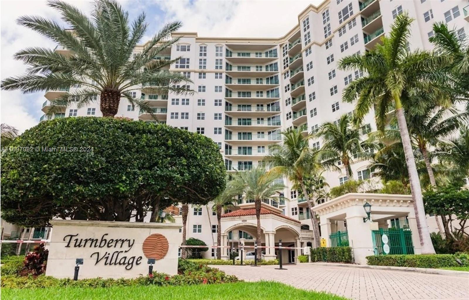 19900 E Country Club Dr #114, Aventura FL 33180