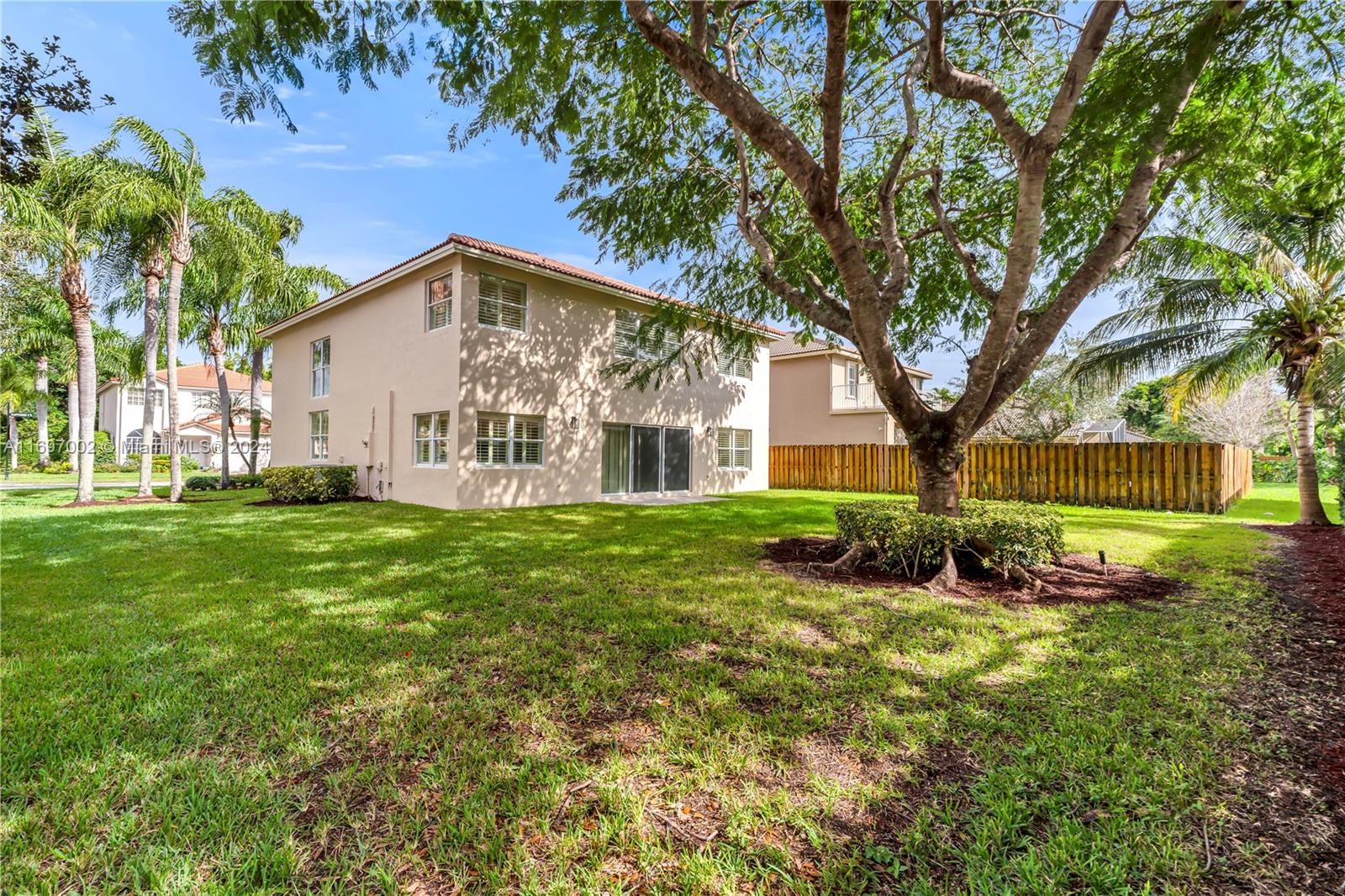 16730 Sapphire Ct, Weston, Florida image 34