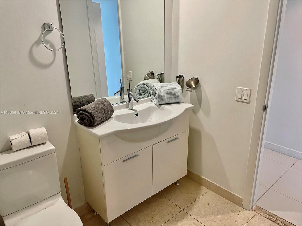 485 Brickell Ave #3708, Miami, Florida image 15