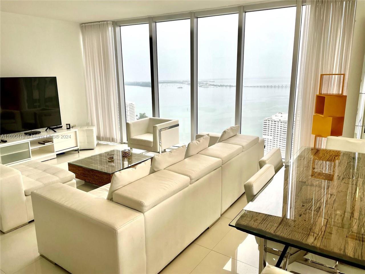 485 Brickell Ave #3708, Miami, Florida image 4