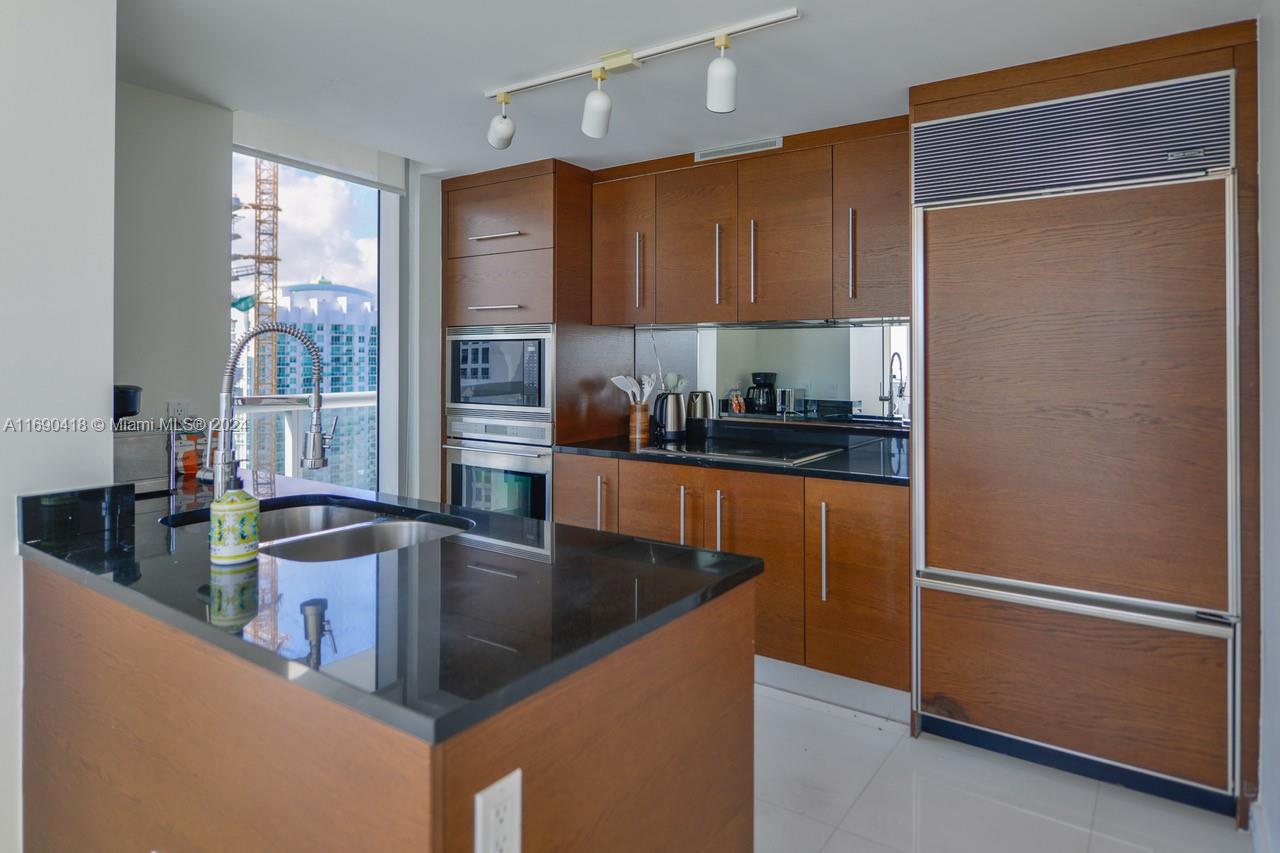 485 Brickell Ave #3708, Miami, Florida image 7