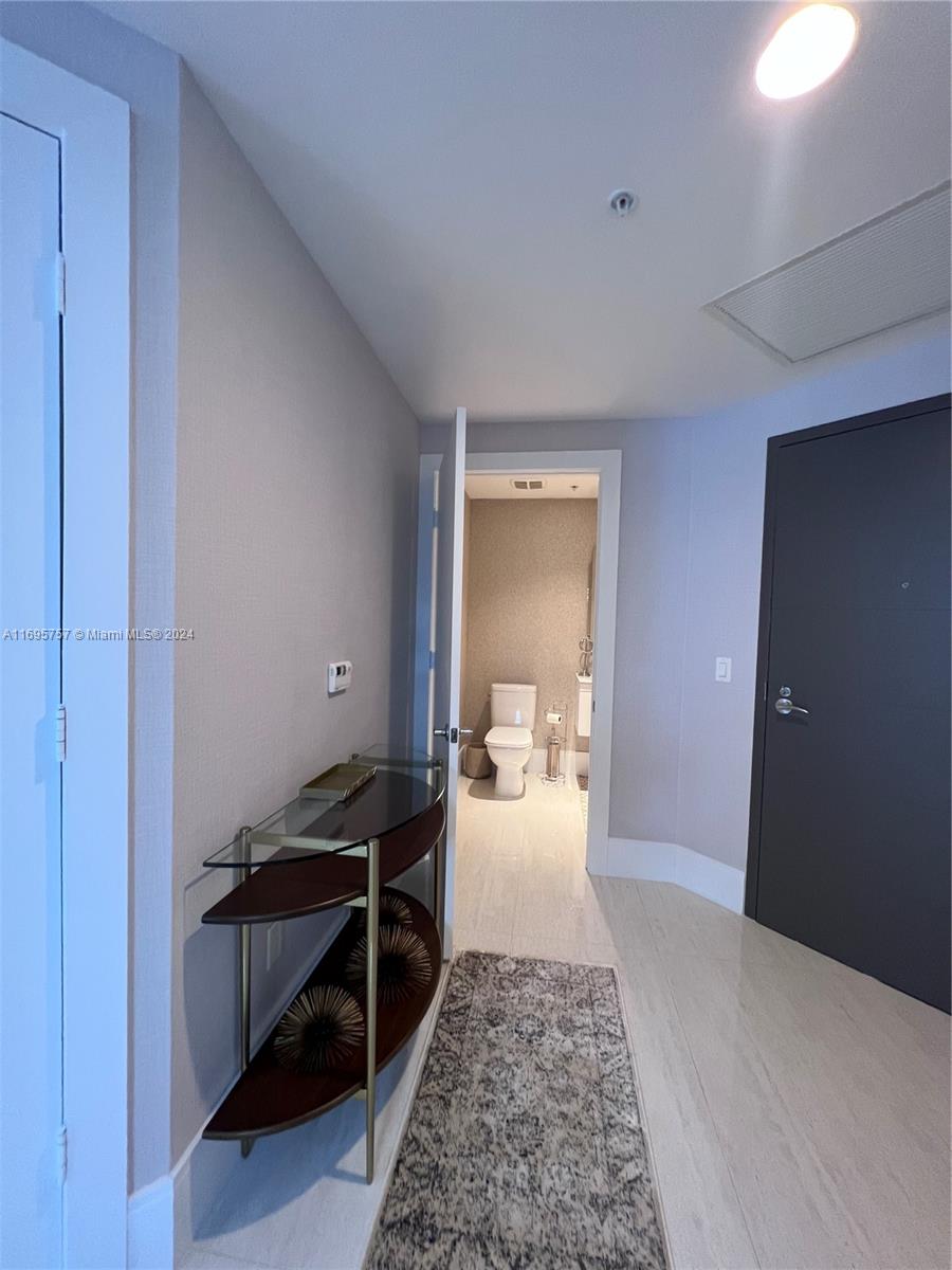 17301 Biscayne Blvd #1402, North Miami Beach, Florida image 33