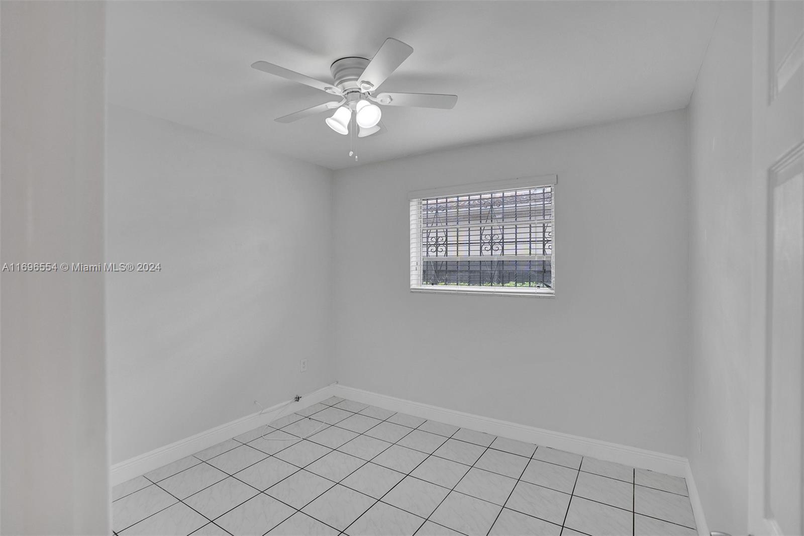 580 W 16th St, Hialeah, Florida image 15