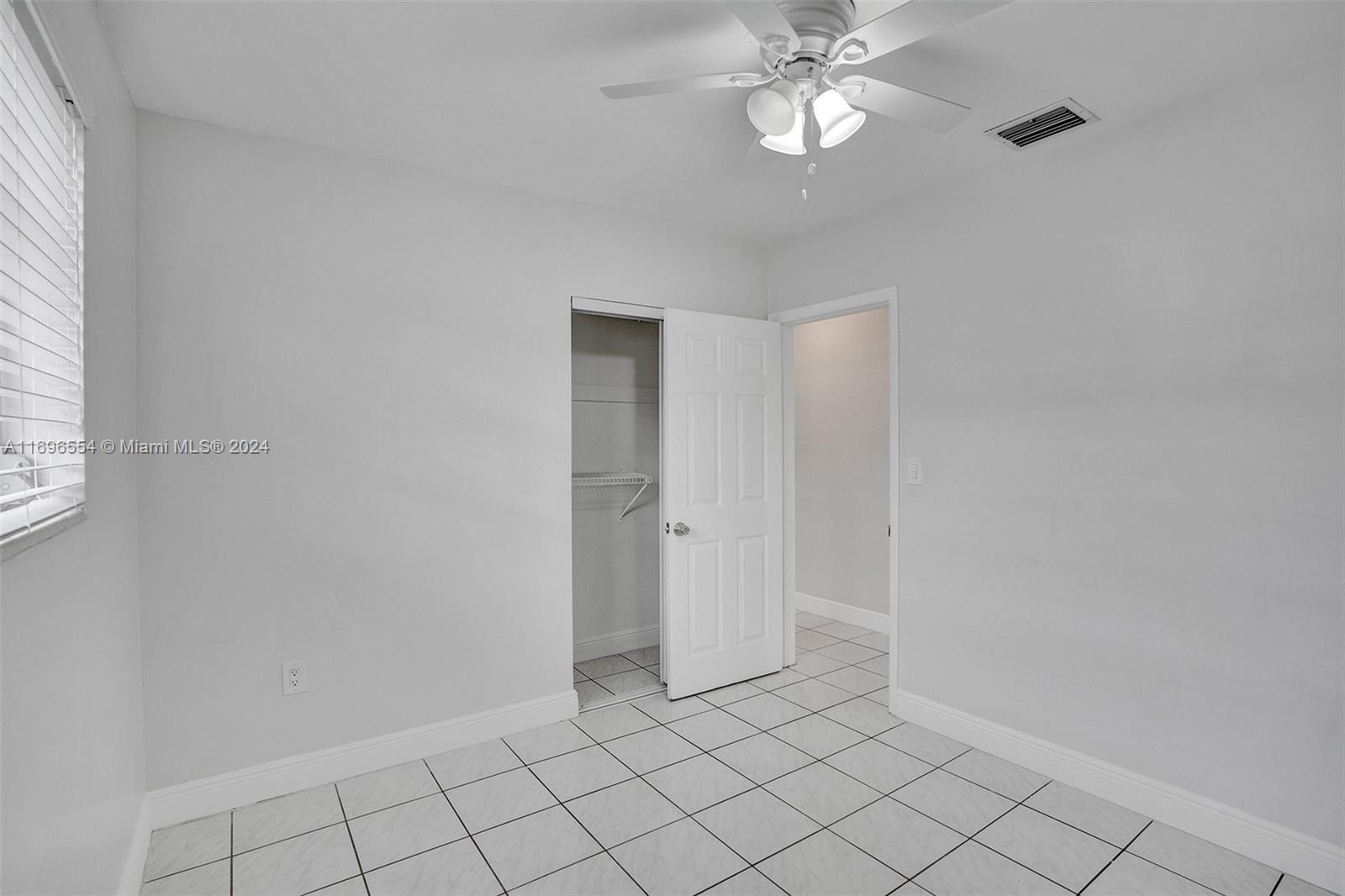 580 W 16th St, Hialeah, Florida image 18