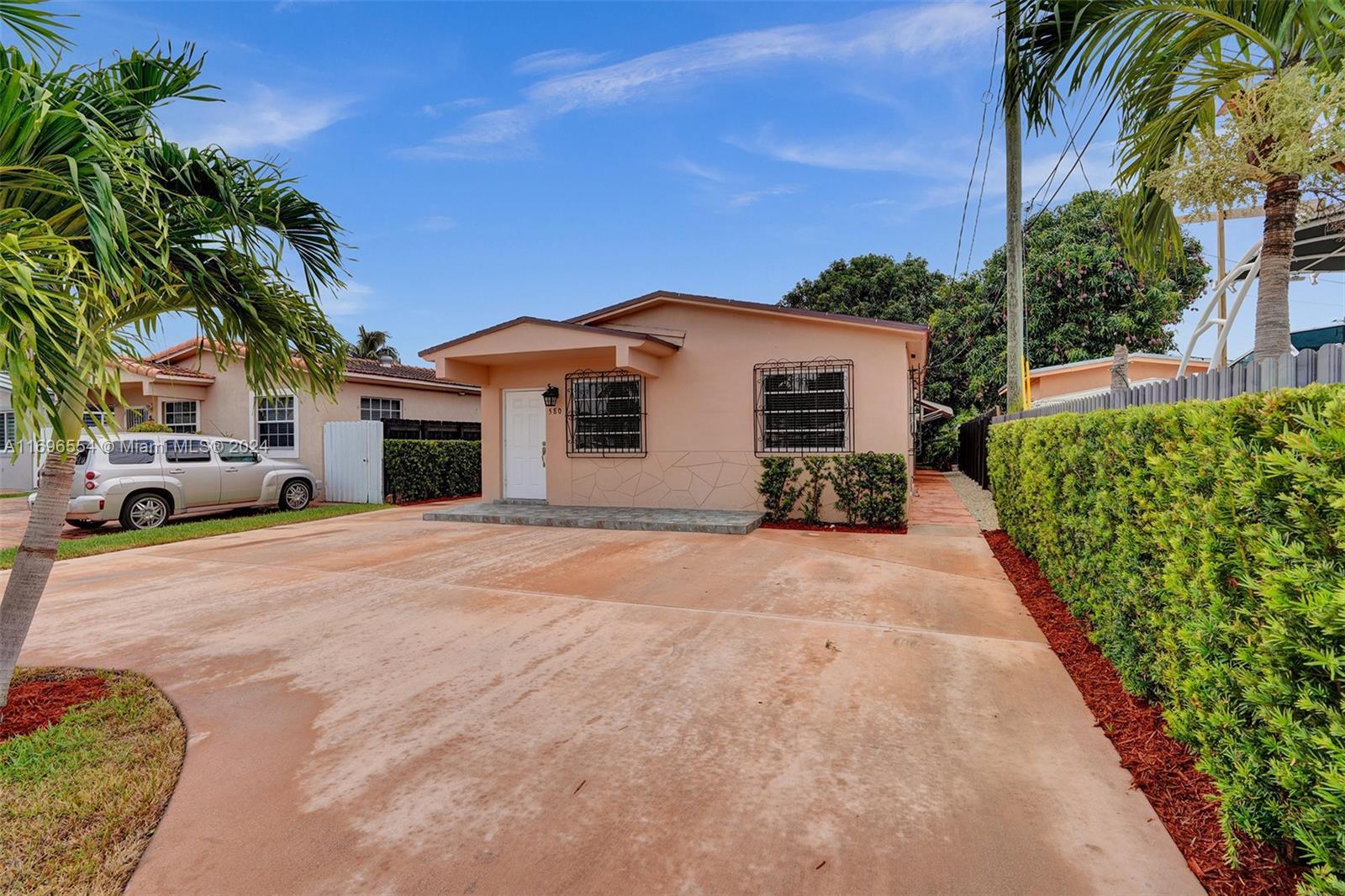 580 W 16th St, Hialeah, Florida image 29