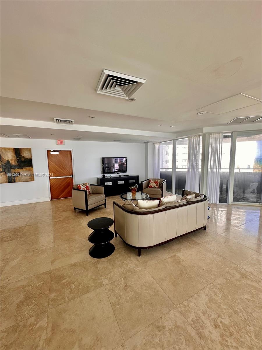 6301 Collins Ave #806, Miami Beach, Florida image 21