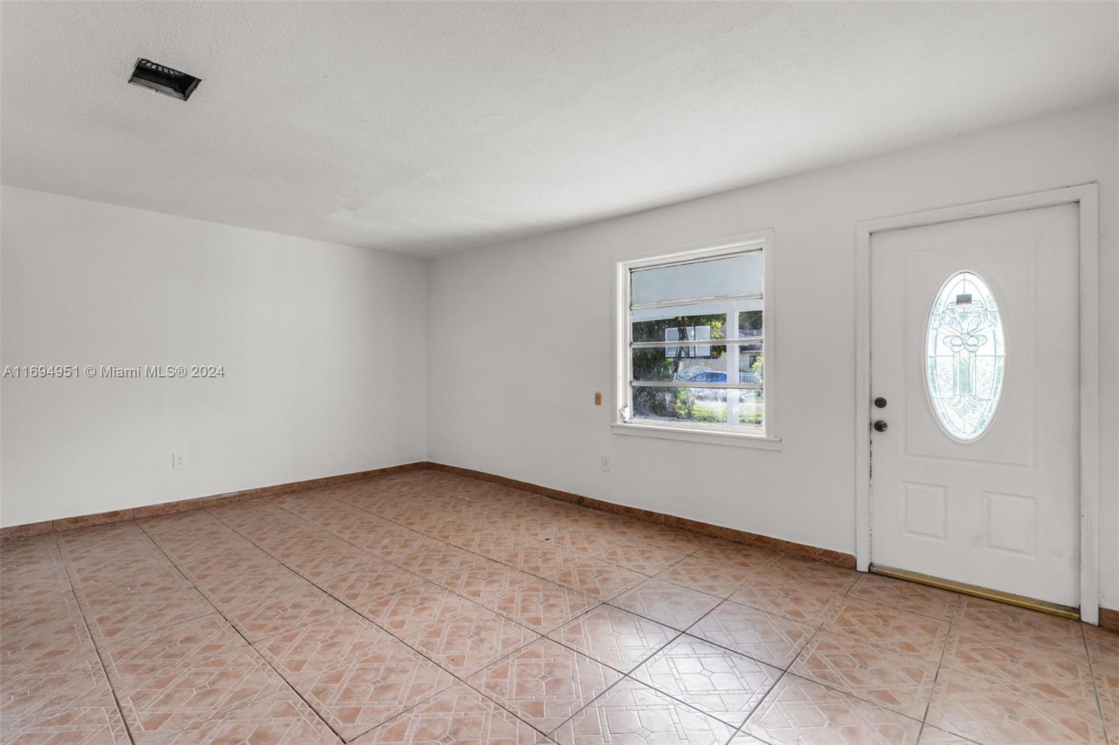 10821 NE 5th Ave, Miami, Florida image 11