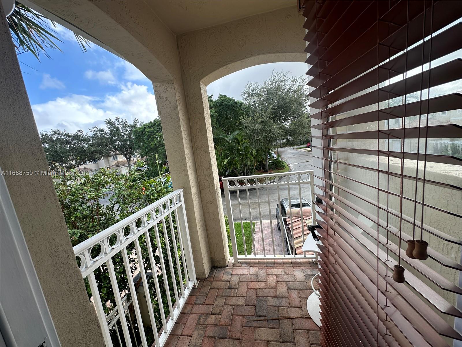 17099 NW 23rd St, Pembroke Pines, Florida image 18