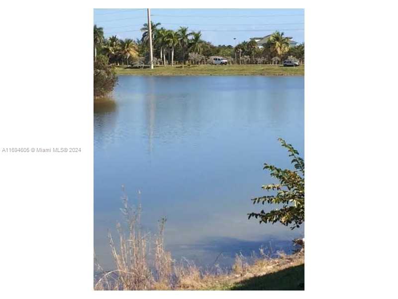 Residential, Cutler Bay, Florida image 12