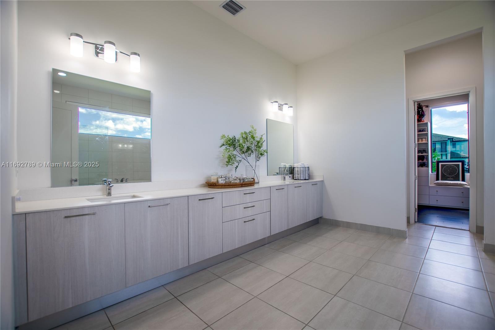 15821 SW 49th St, Southwest Ranches, Florida image 29