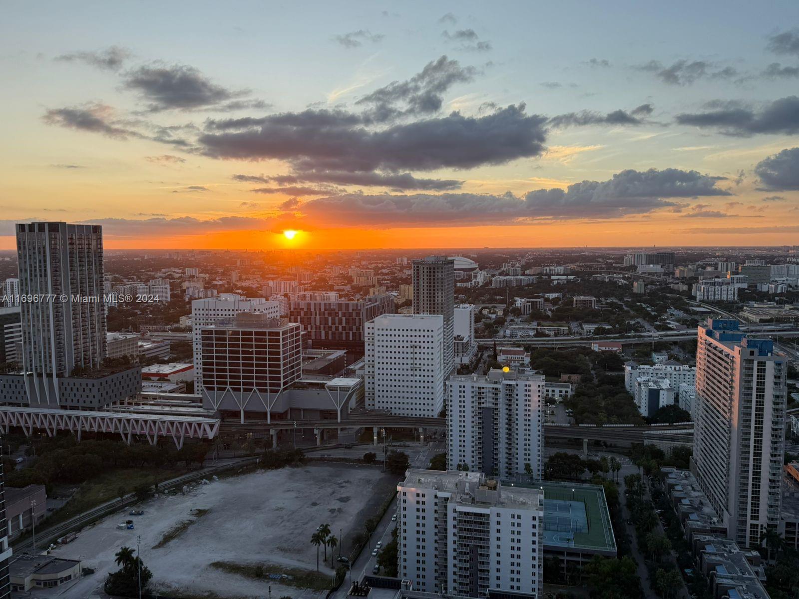 851 NE 1st Ave #3806, Miami, Florida image 1