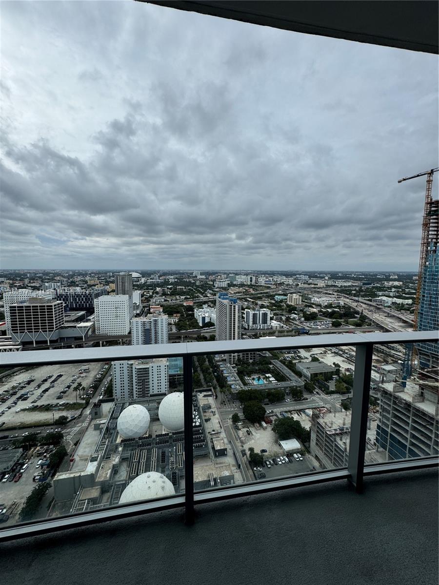 851 NE 1st Ave #3806, Miami, Florida image 7