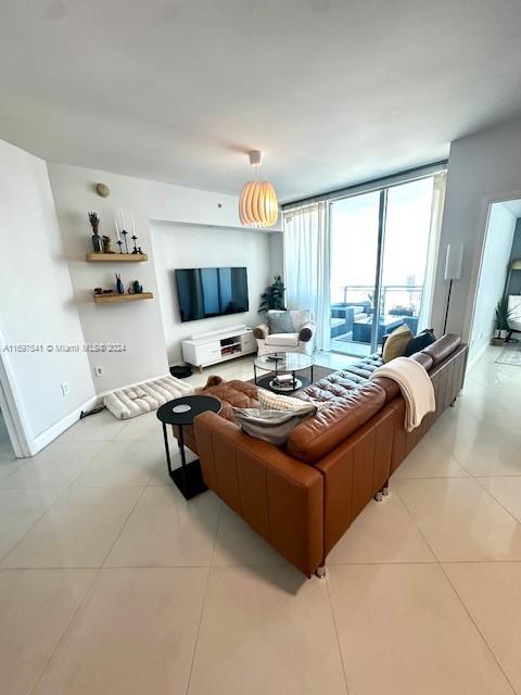 350 S Miami Ave #2703, Miami FL 33130