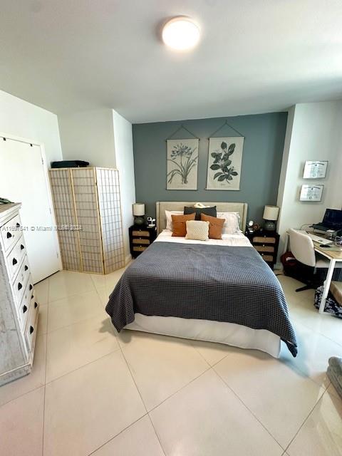 350 S Miami Ave #2703, Miami FL 33130