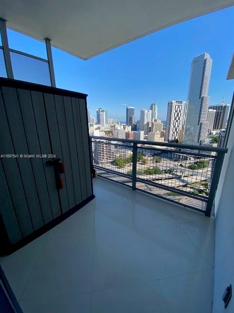 350 S Miami Ave #2703, Miami FL 33130