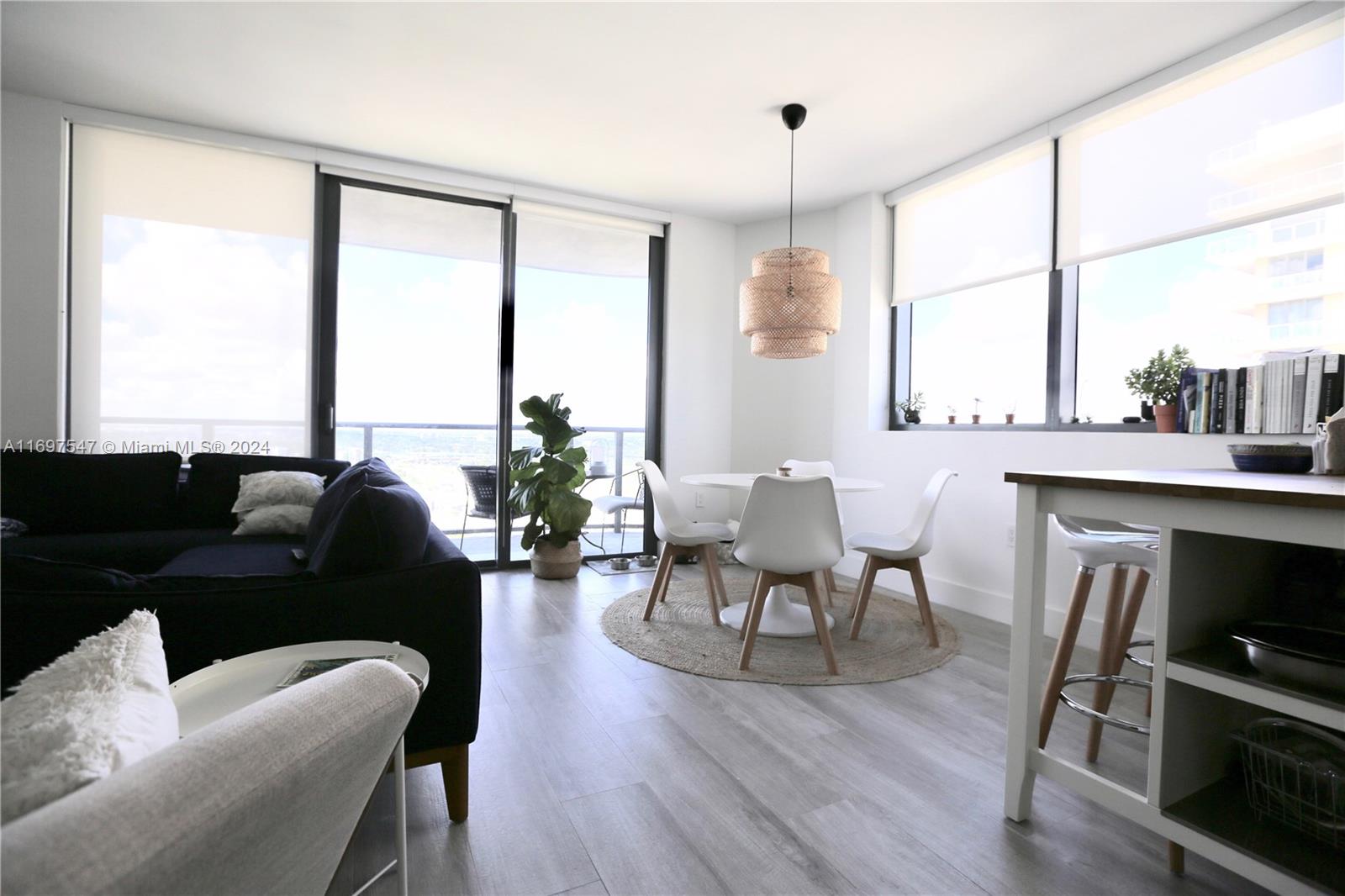 Condo for Sale in Miami, FL