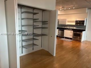 690 SW 1st Ct #2528, Miami FL 33130
