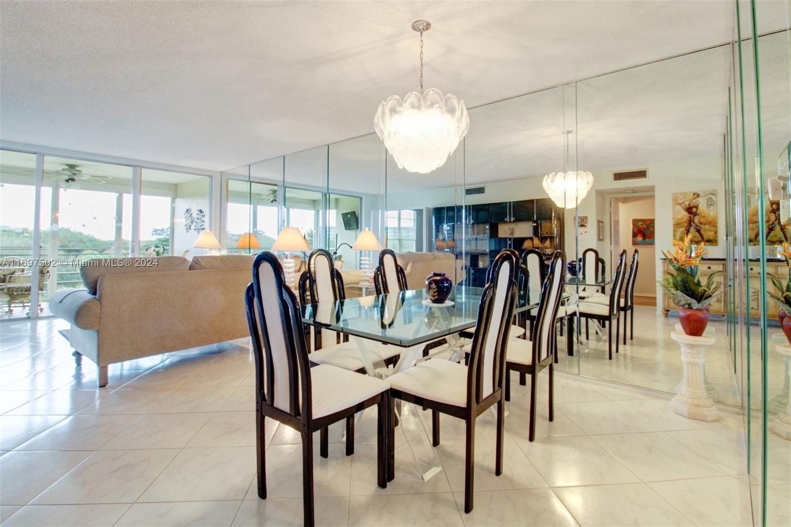 575 Oaks Ln #502, Pompano Beach, Florida image 6