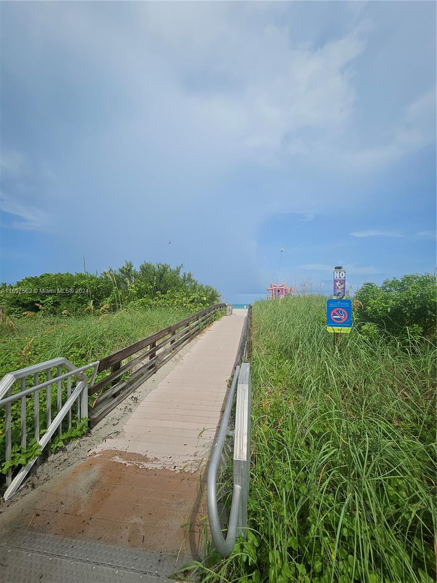 Residential, Miami Beach, Florida image 37