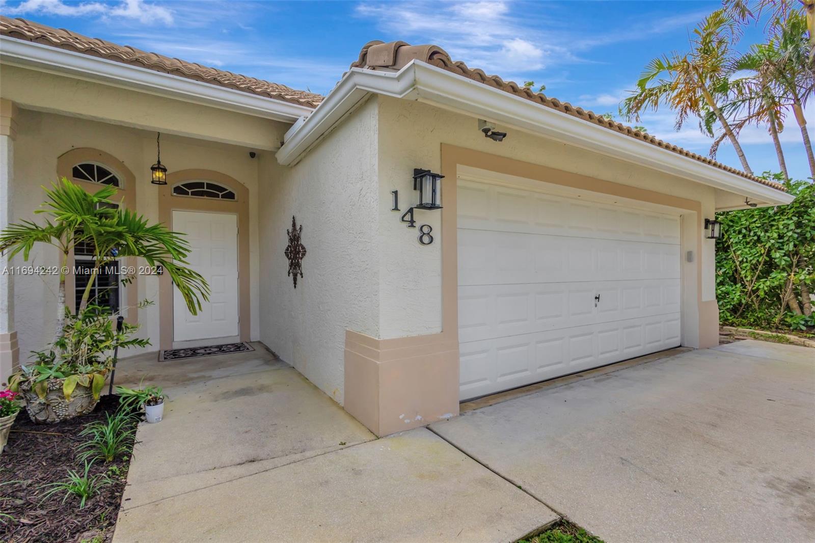 Residential, Royal Palm Beach, Florida image 40