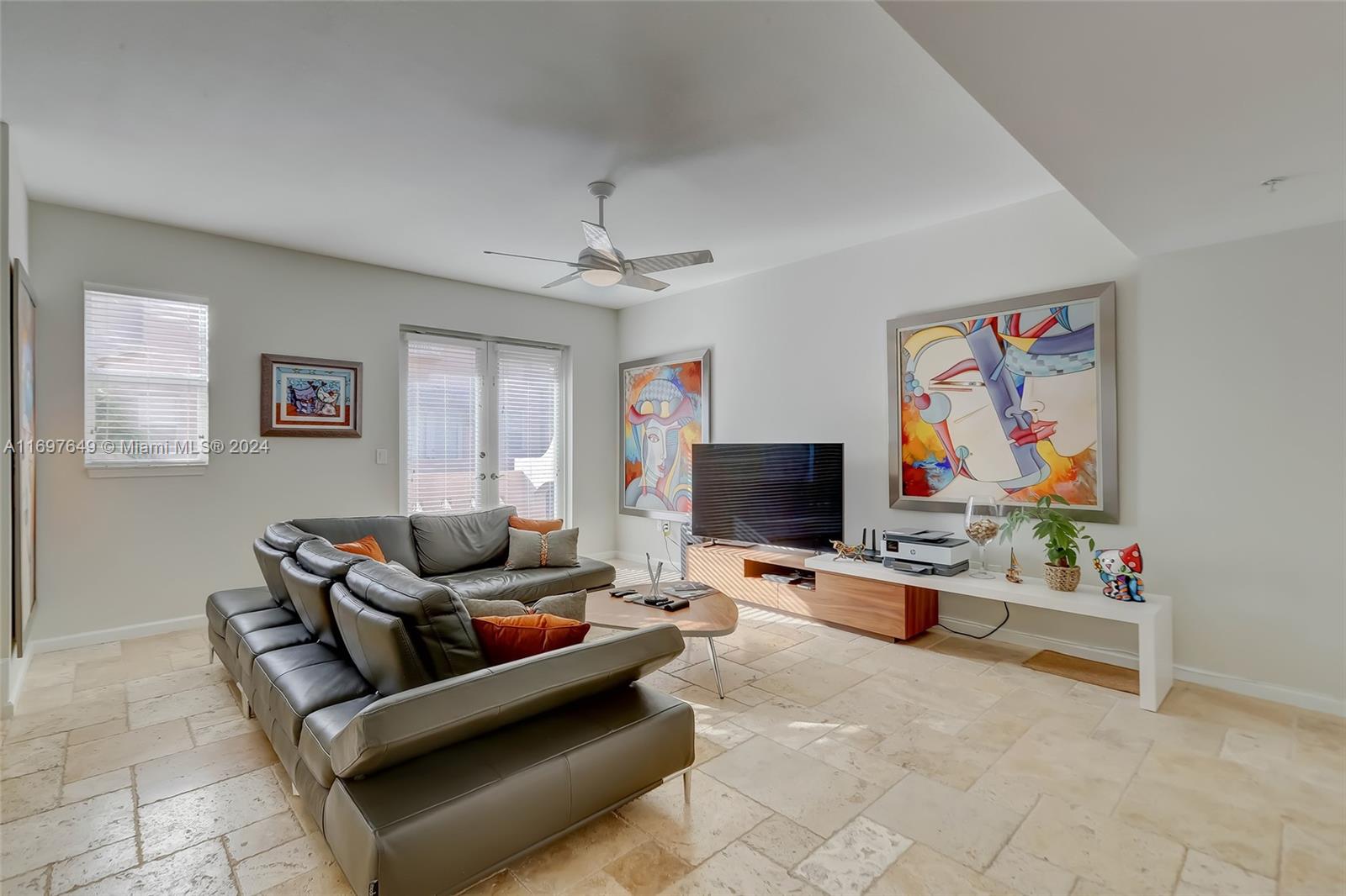 2039 Oceanwalk Ter #401, Lauderdale By The Sea, Florida image 9