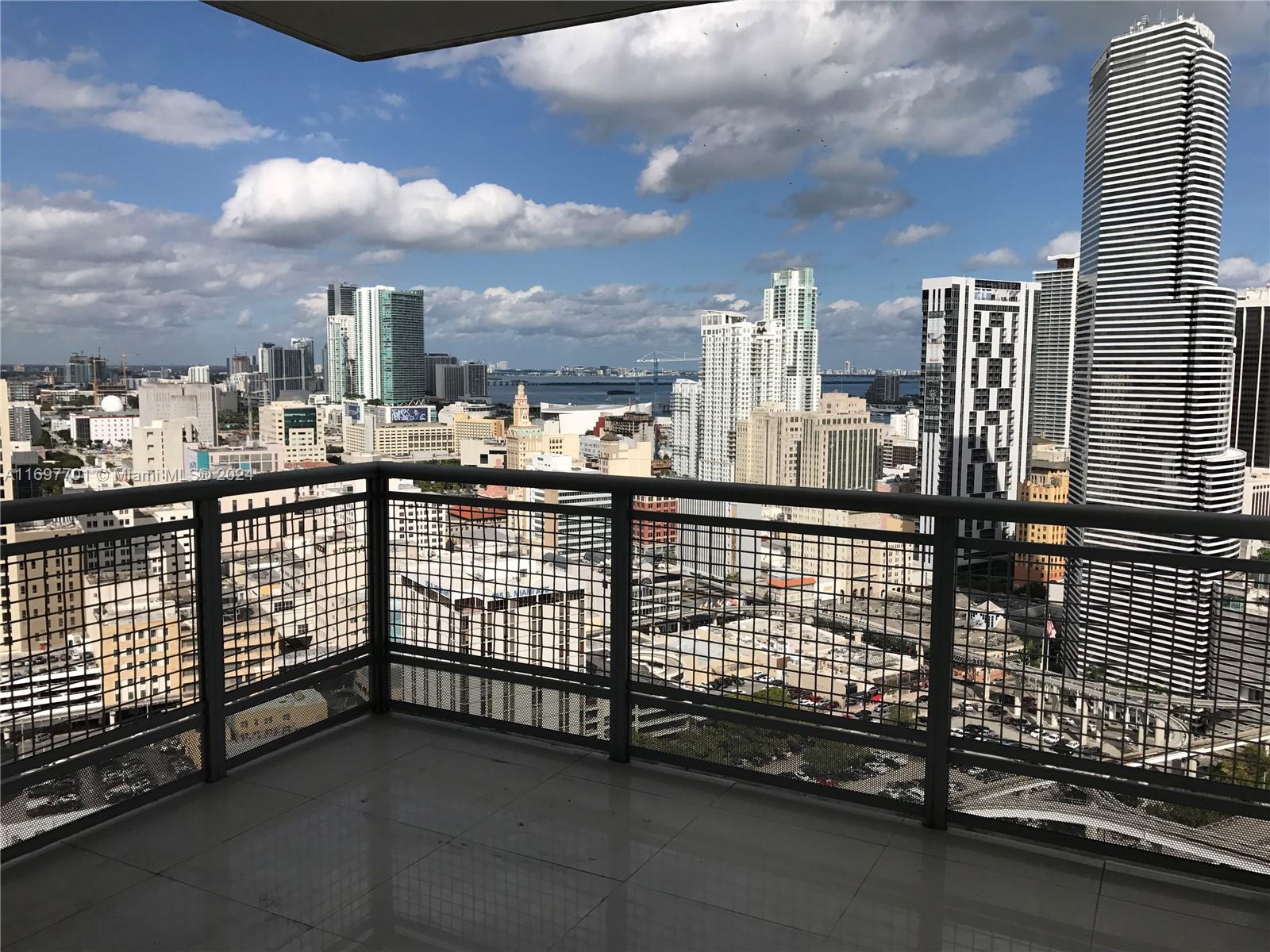 350 S Miami Ave #3309, Miami FL 33130