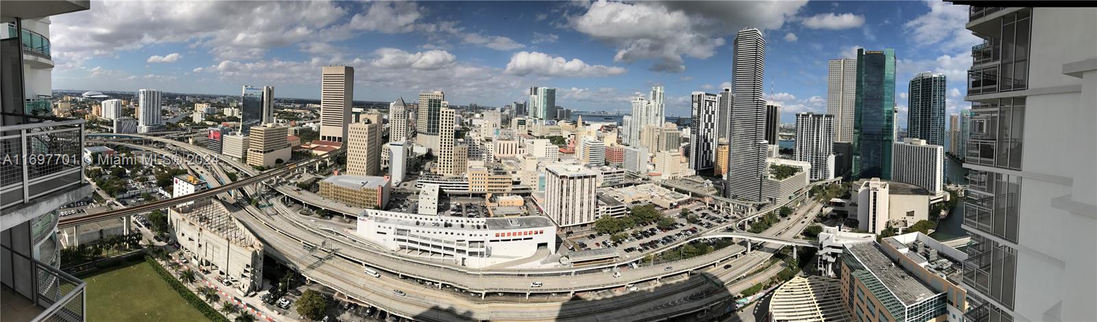 350 S Miami Ave #3309, Miami FL 33130
