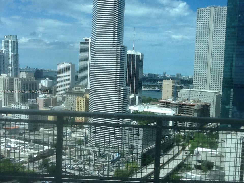 350 S Miami Ave #3309, Miami FL 33130